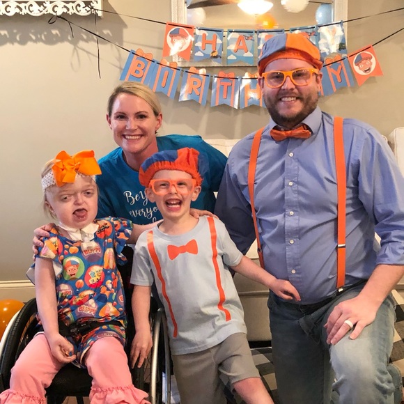 Meet your Posher, Laura - Picture 7 of 8